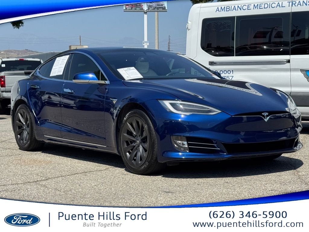 2020 Tesla Model S Long Range Plus's photo