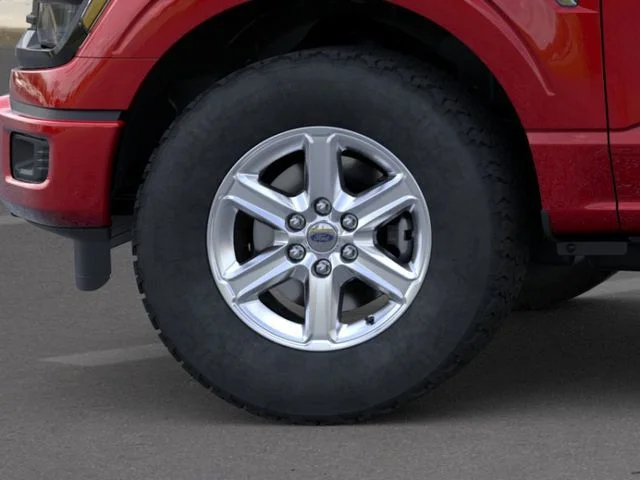 New 2026 Ruby Red Metallic Tinted Clearcoat Ford XLT image 19