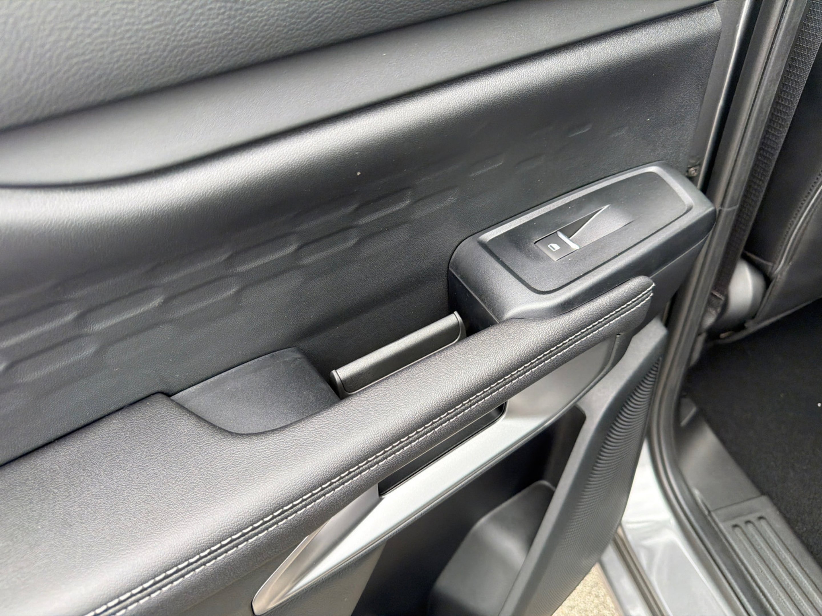 New 2026 Carbonized Gray Metallic Ford Lariat® image 10