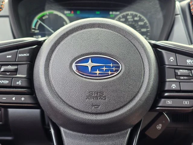 New 2026 CRYSTAL WHITE PEARL Subaru Limited Hybrid image 26