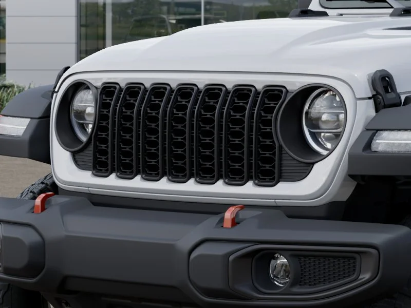 New 2026 Bright White Clear-Coat Exterior Paint Jeep Rubicon image 39