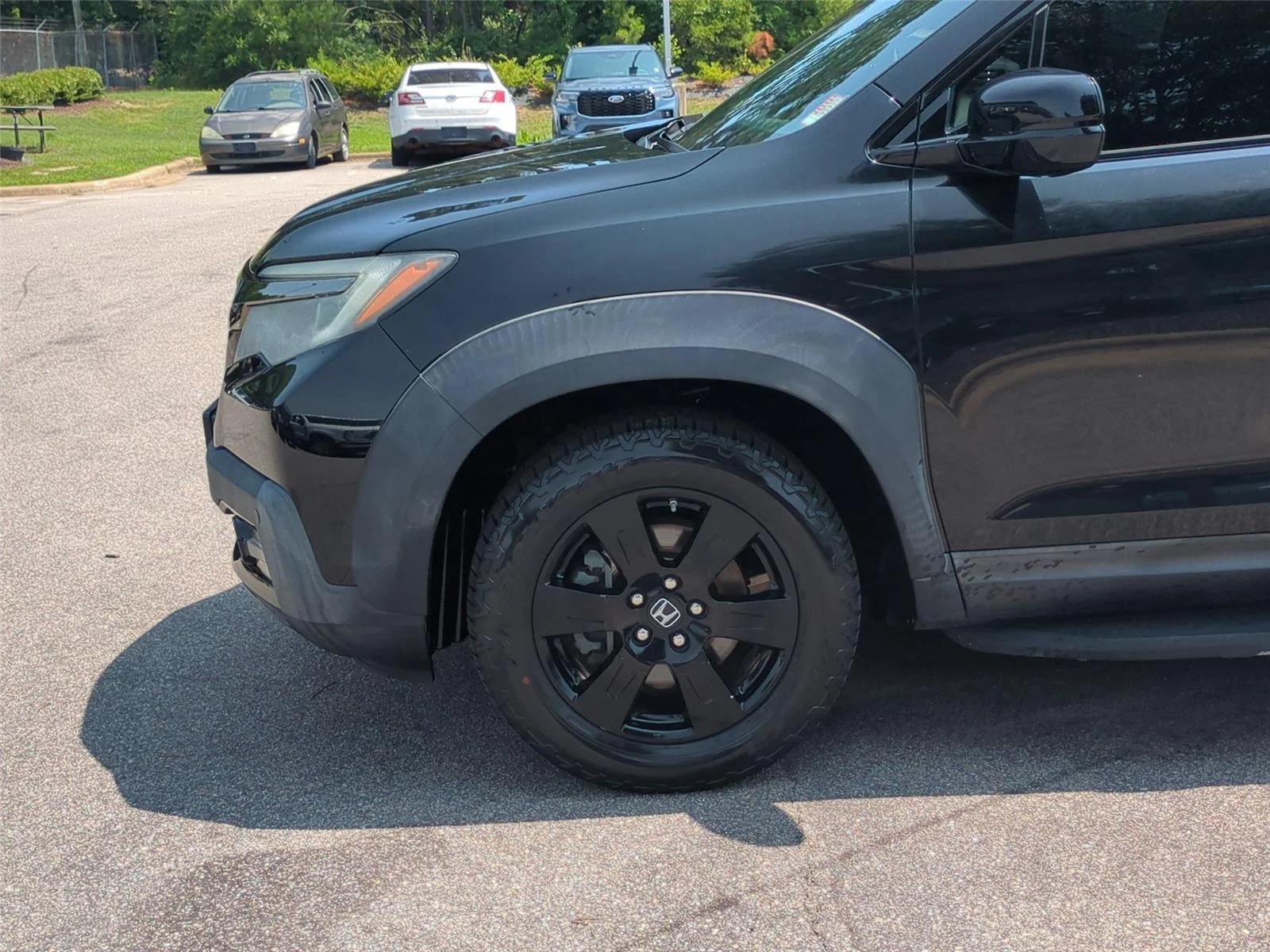 Used 2017 Crystal Black Pearl Honda Black Edition image 10