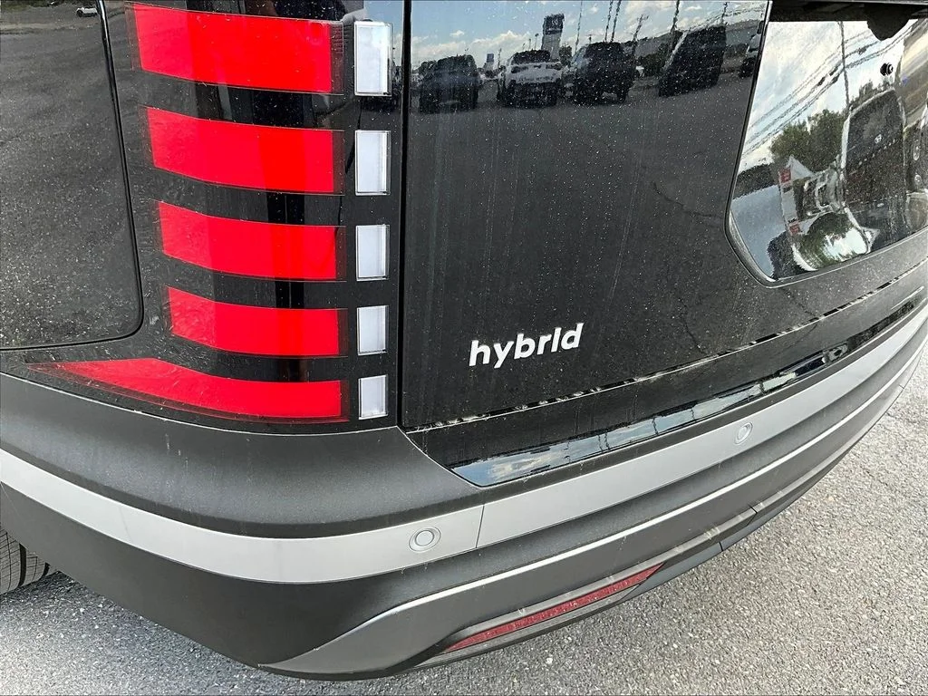 New 2026 Black Hyundai SEL image 8
