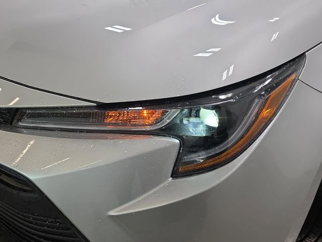 Certified Used 2024 Silver Toyota LE image 24