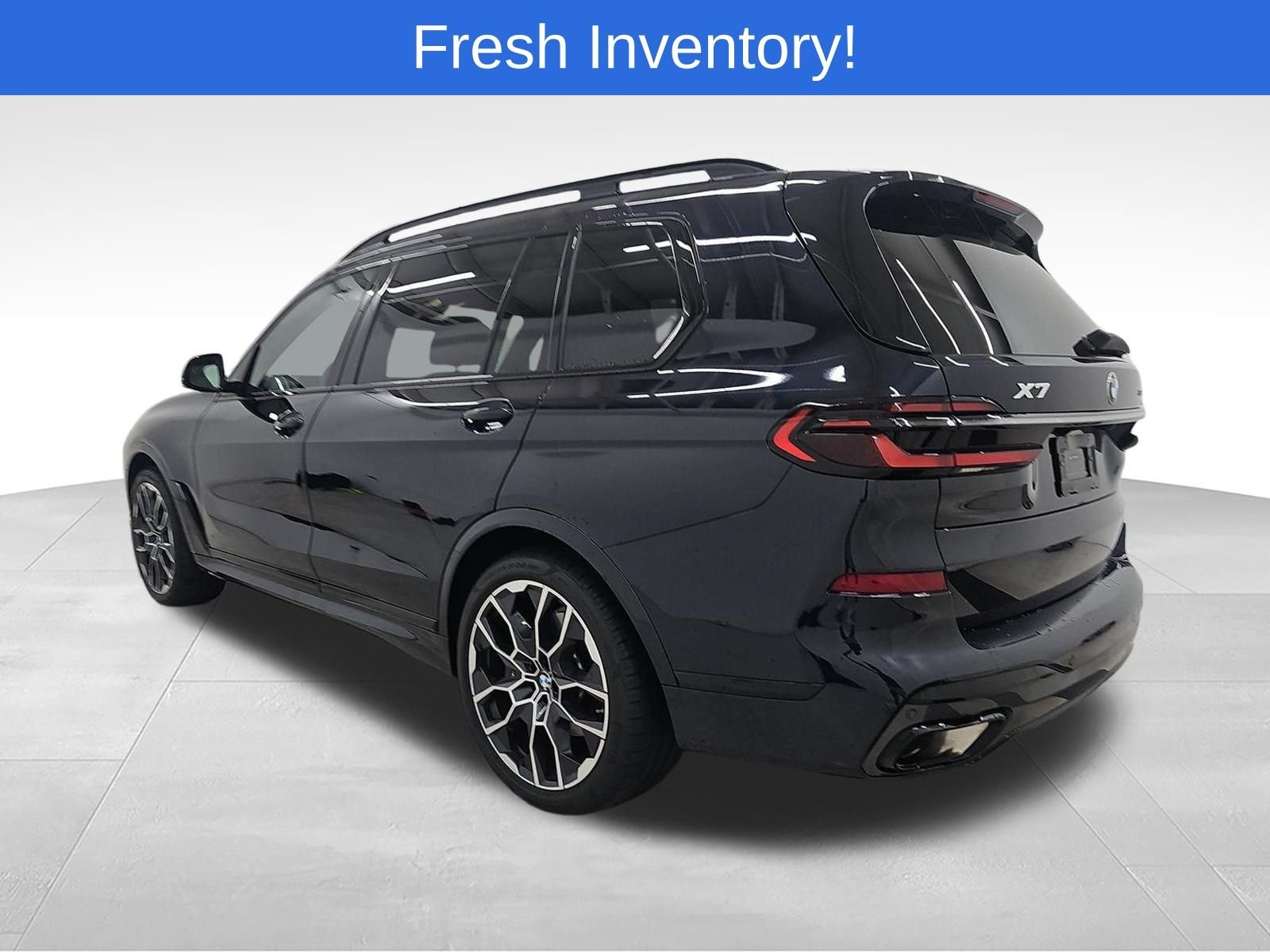 Certified Used 2026 Carbon Black Metallic BMW xDrive40i image 20