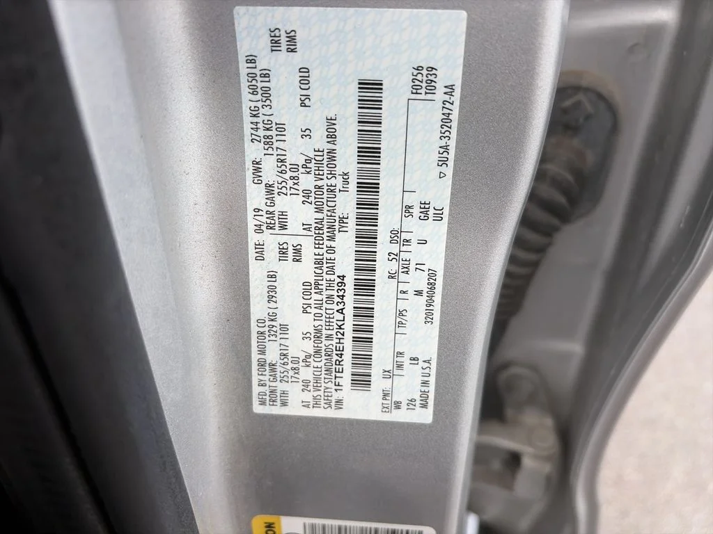 Used 2019 Silver Ford XLT image 35