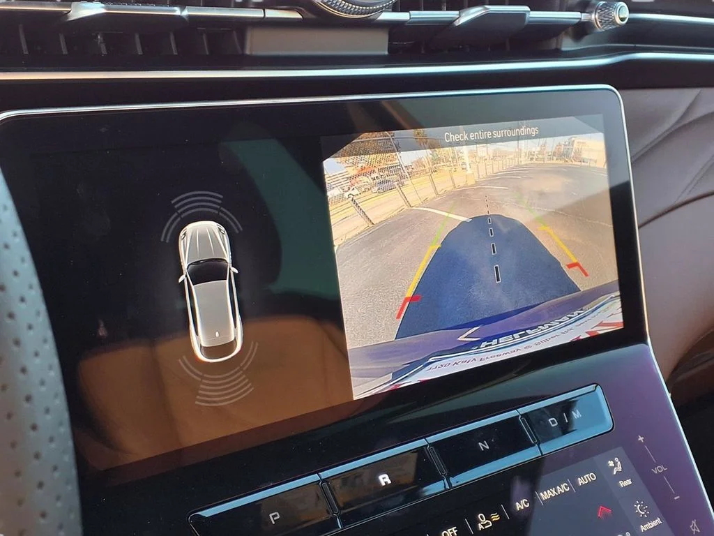2026 Maserati Grecale Modena V6 - Photo 13