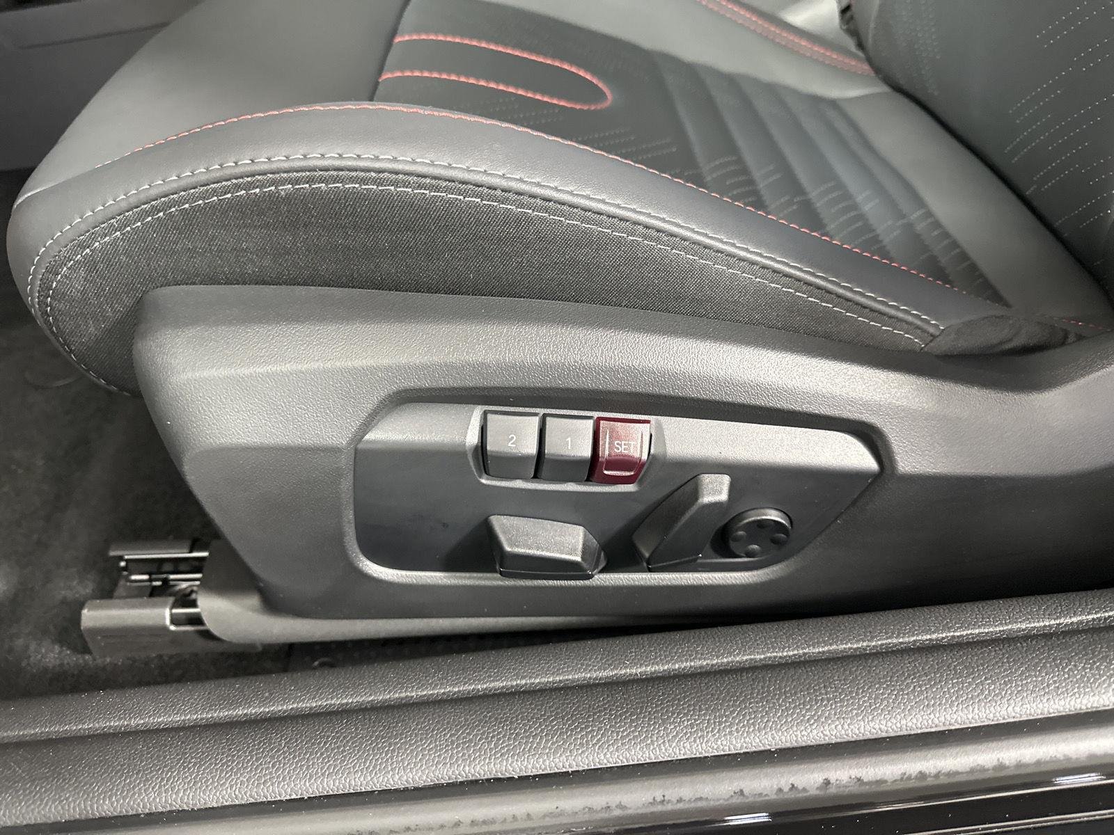 Used 2025 Legend Grey Metallic MINI John Cooper Works image 8
