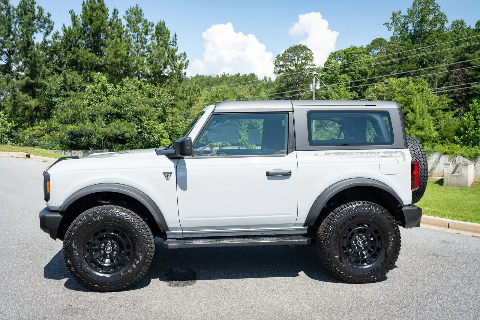 New 2026 Avalanche Gray Ford Base image 5