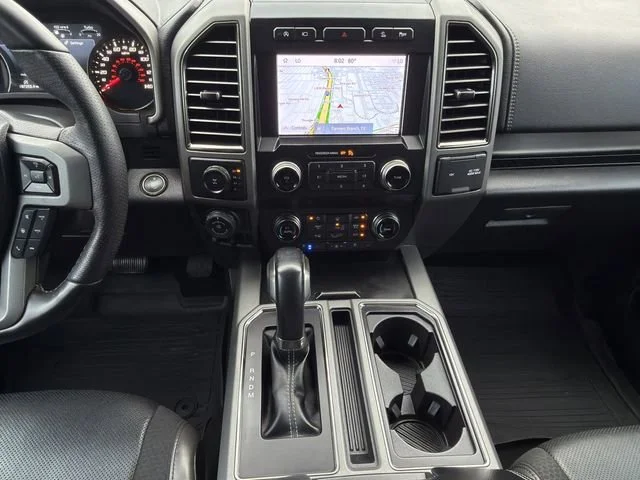 2019 Ford F-150 Raptor - Photo 18