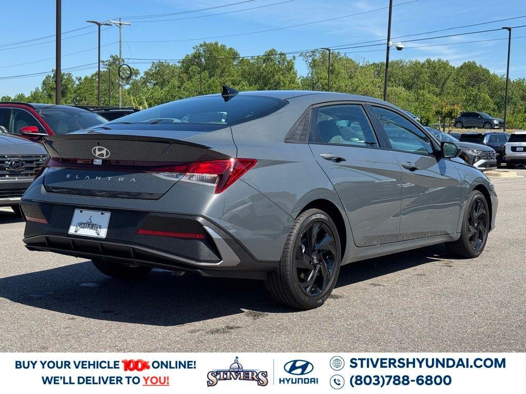 2026 Hyundai Elantra SEL Sport - Photo 13