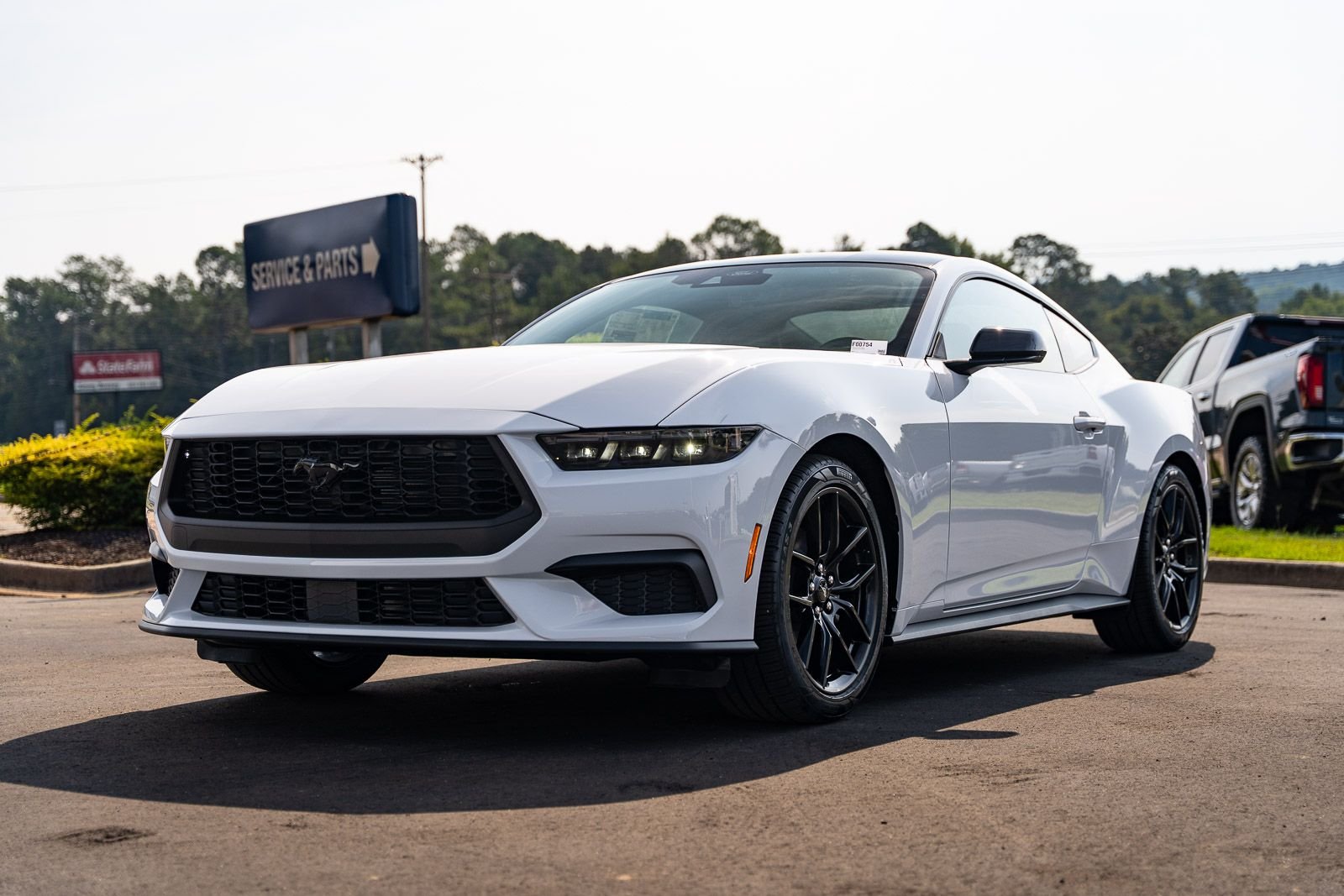 New 2026 Oxford White Ford EcoBoost® Fastback image 2