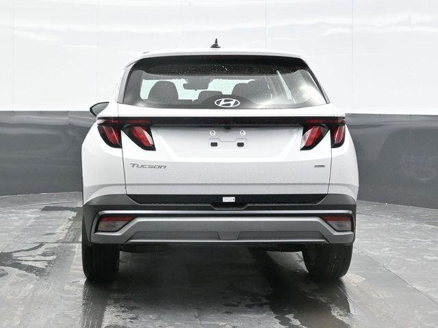 New 2026 White Hyundai SE AWD image 2