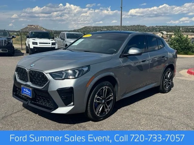 Used 2025 Gray BMW xDrive28i image 1