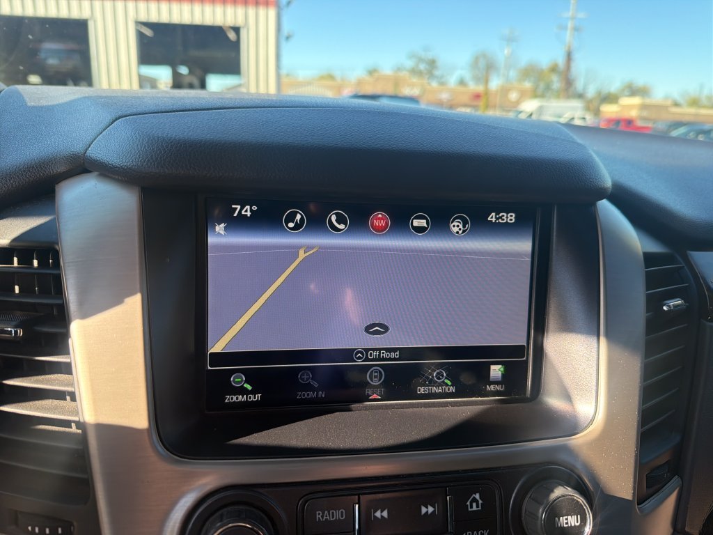 Used 2016 White GMC Denali image 23