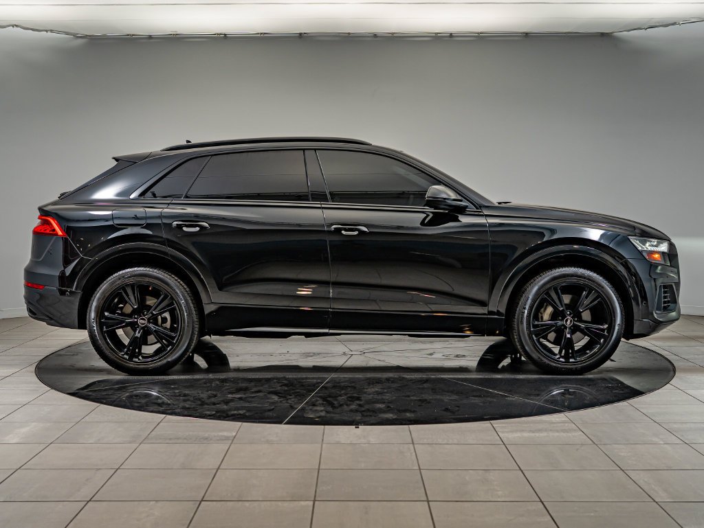 Used 2023 Mythos Black Metallic Audi 55 Premium Plus image 4