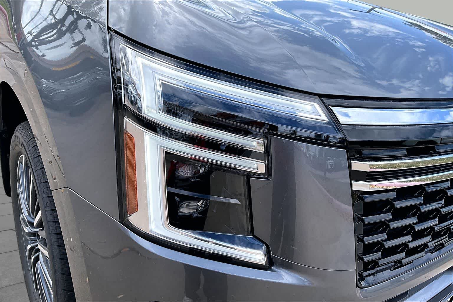 New 2026 Gun Metallic Nissan Platinum Reserve image 20