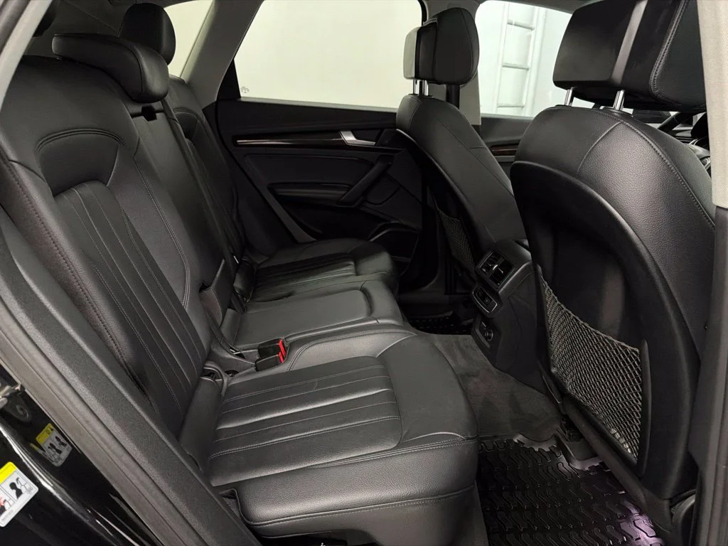 Used 2020 Black Audi 45 Premium Plus image 29