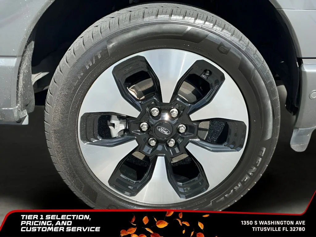 Used 2023 Gray Ford Platinum image 41