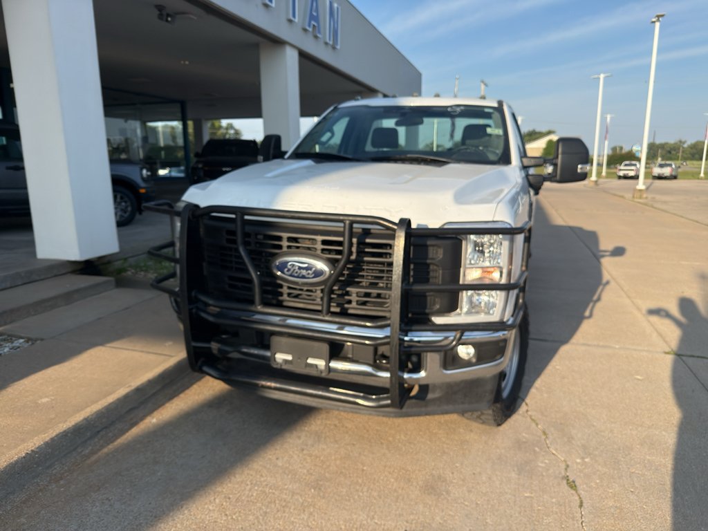 Used 2023 Oxford White Ford XL image 10