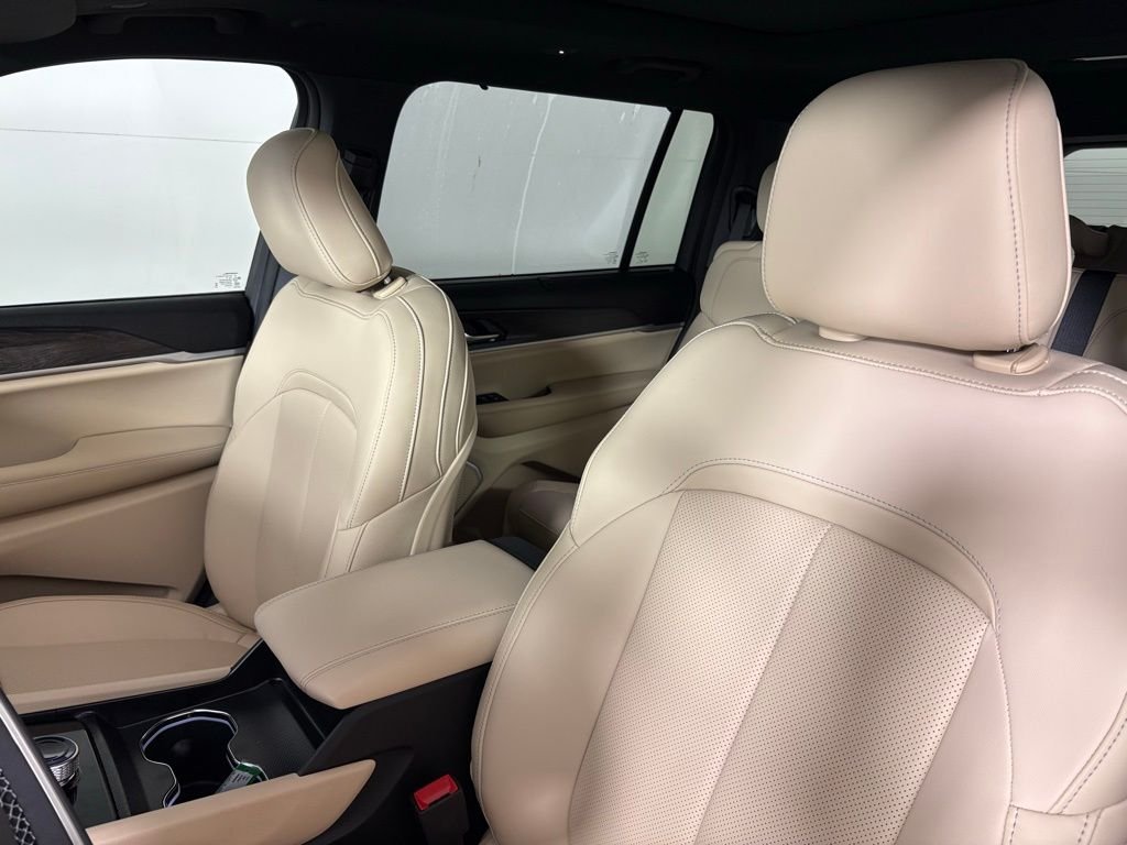 2025 Jeep Grand Cherokee L Limited - Photo 20
