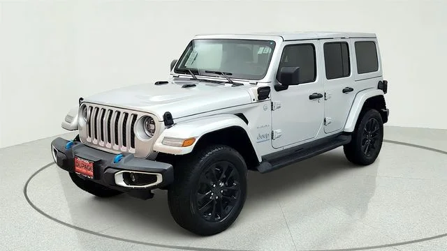 Used 2023 Silver Jeep Sahara 4xe image 5