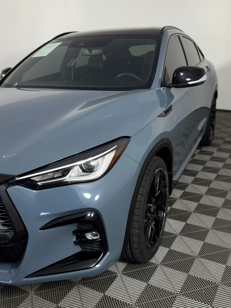 Used 2023 Slate Gray INFINITI LUXE image 35