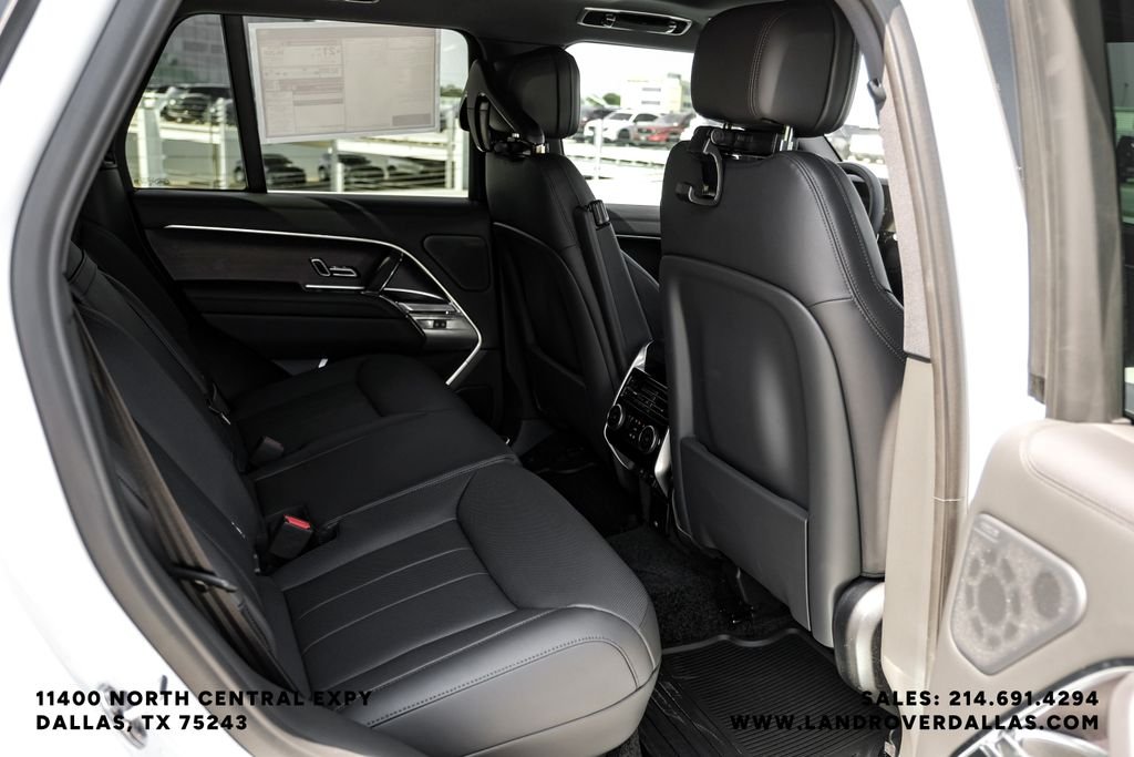New 2026 Fuji White Land Rover SE image 24