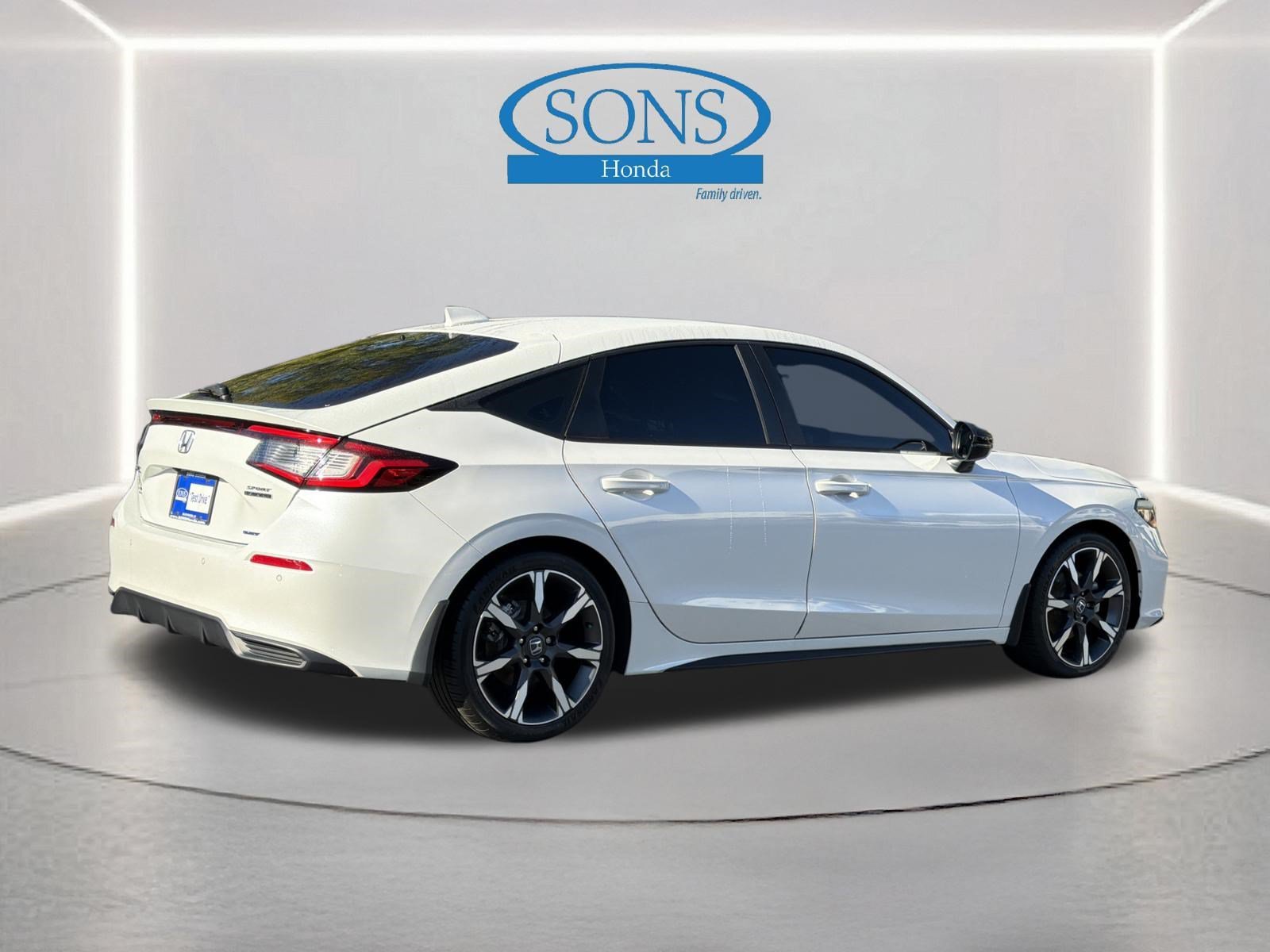 Certified Used 2025 Platinum White Pearl Honda Sport Touring Hybrid image 59