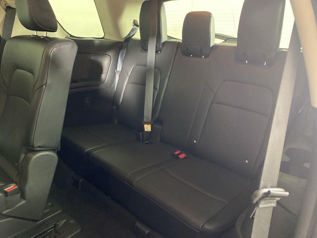 Used 2025 Deep Ocean Blue Nissan SL image 11