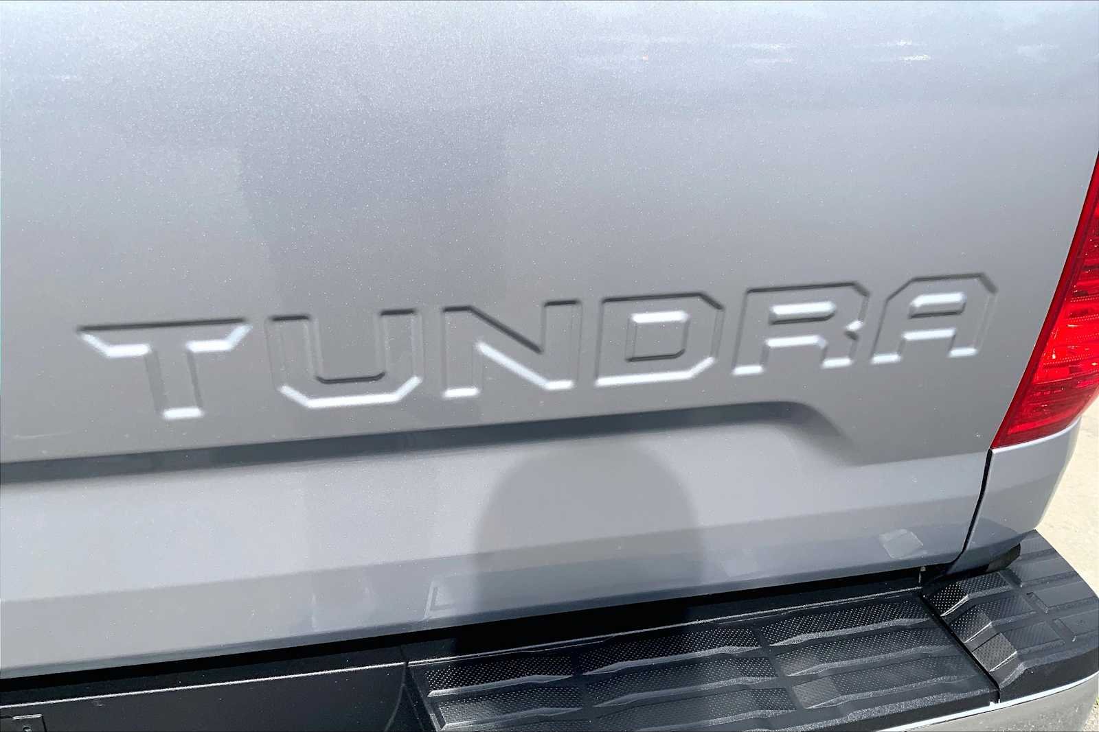 Used 2019 Silver Sky Metallic Toyota SR5 image 18