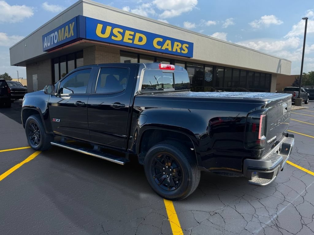 Used 2022 Black Chevrolet Z71 image 7