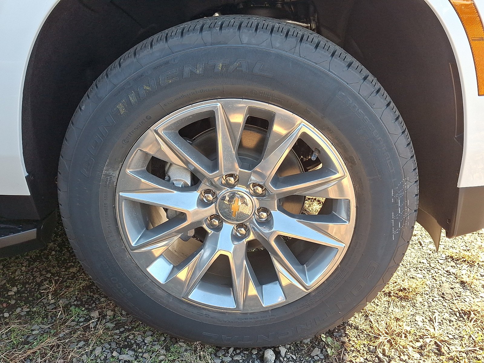New 2026 Polar White Tricoat Chevrolet Premier image 4