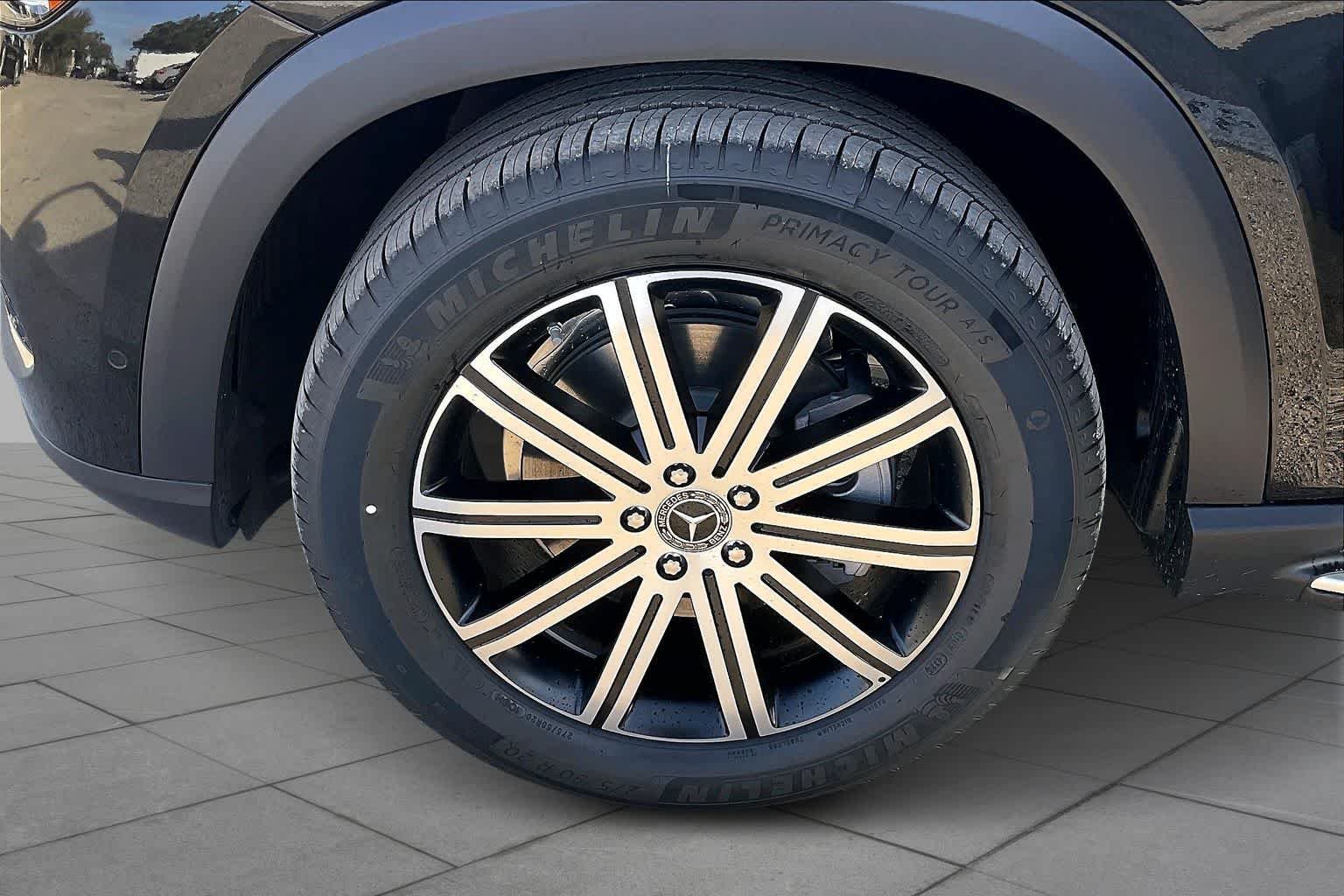 New 2026 Polar White Mercedes-Benz GLE 350 image 15