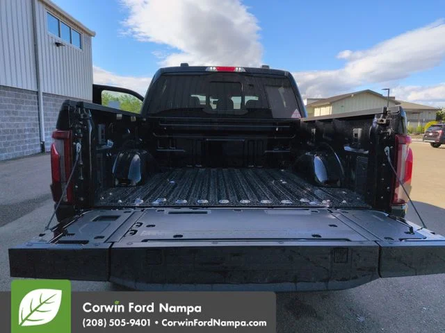 New 2026 Agate Black Metallic Ford King Ranch image 28
