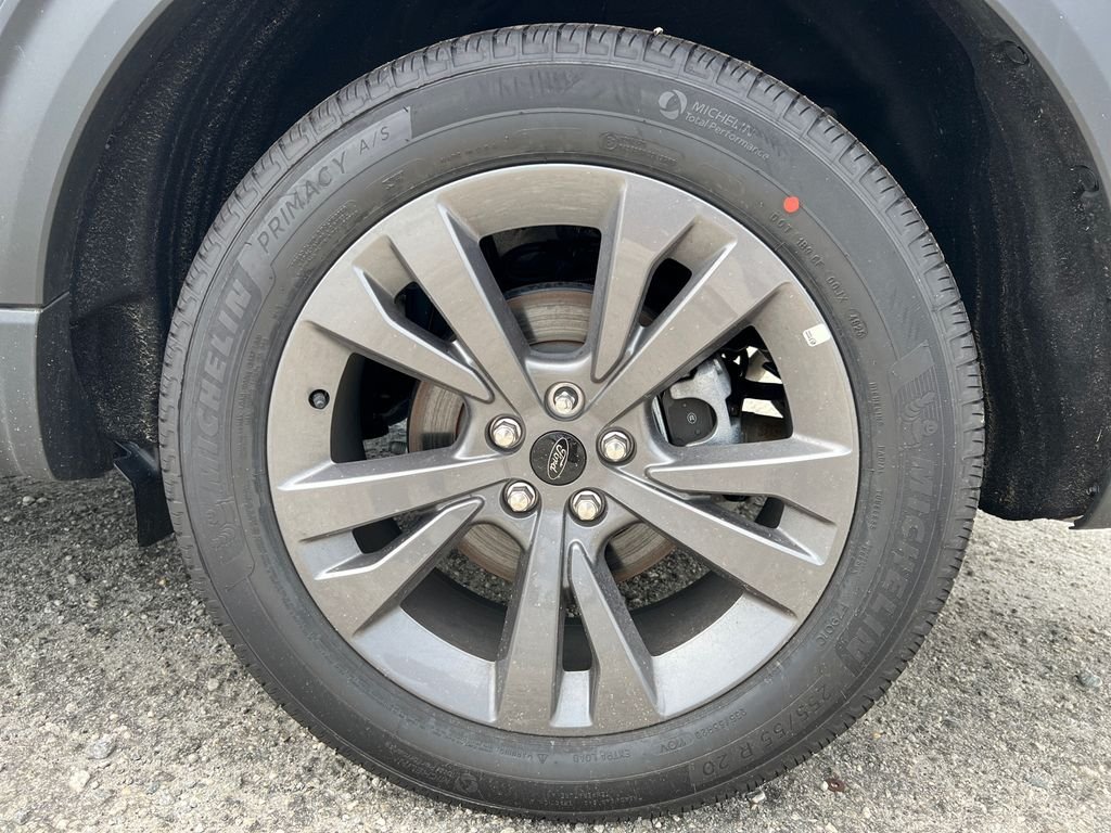 New 2026 Vapor Blue Metallic Ford Active image 23