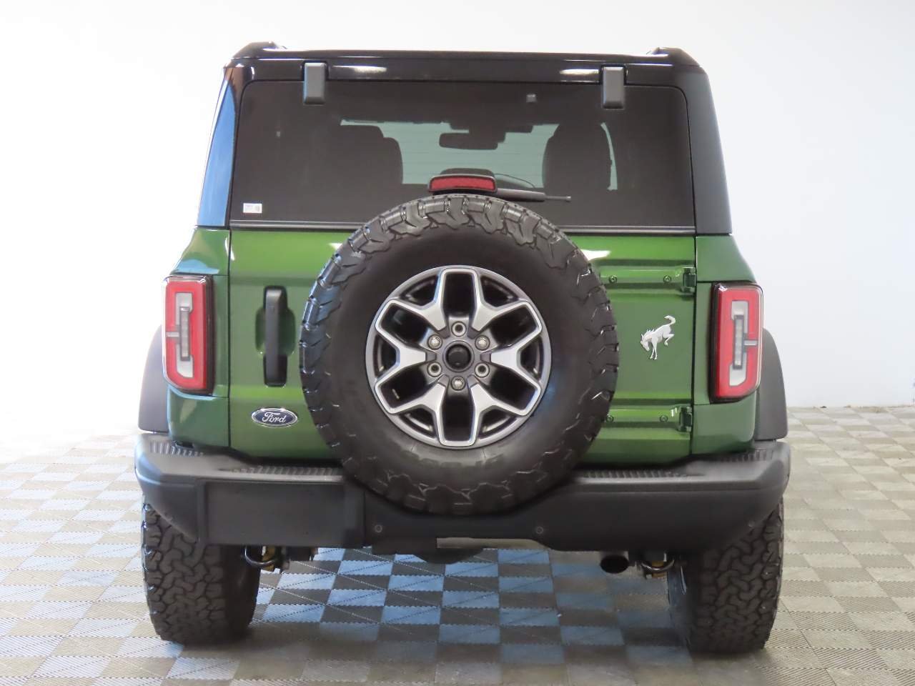 Used 2025 Eruption Green Ford Badlands image 4