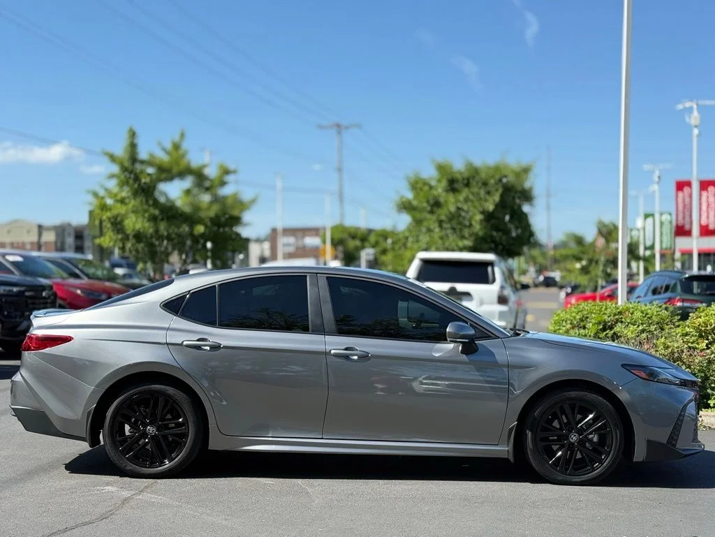 Certified Used 2025  Toyota SE image 6