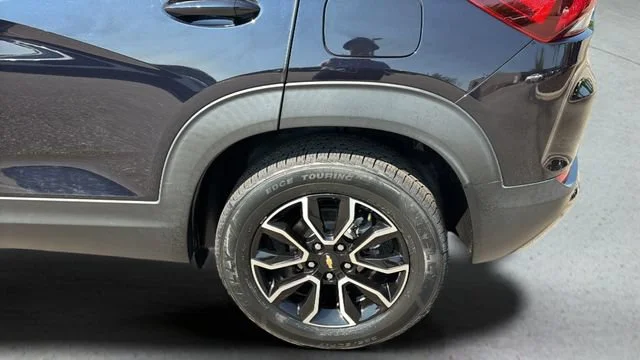 Used 2021 MIDNIGHT BLUE METALLIC Chevrolet ACTIV image 36