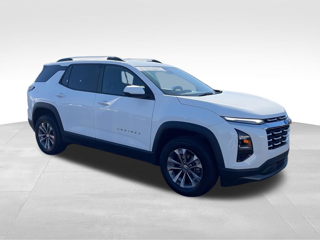 Used 2025 White Chevrolet LT image 3