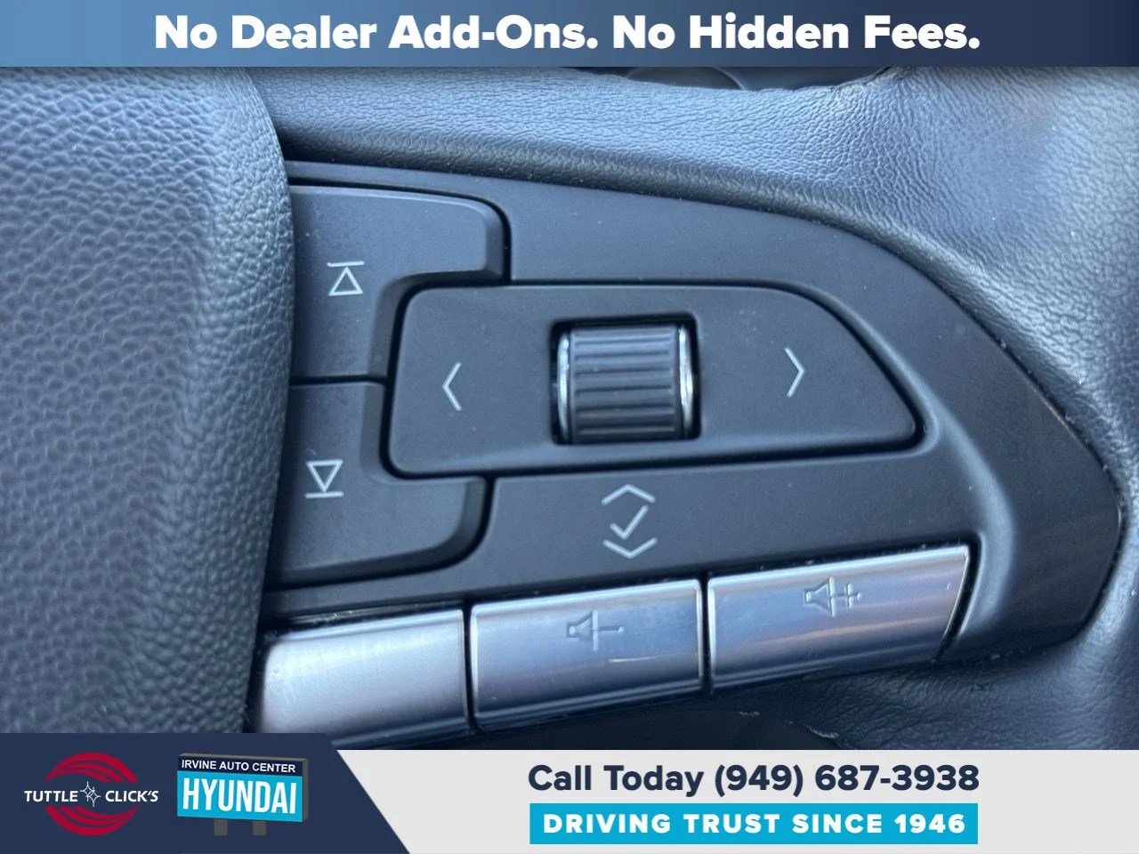 Used 2020 CRYSTAL WHITE TRI CADILLAC TRUCK AWD PREMIUM LUXUR image 35