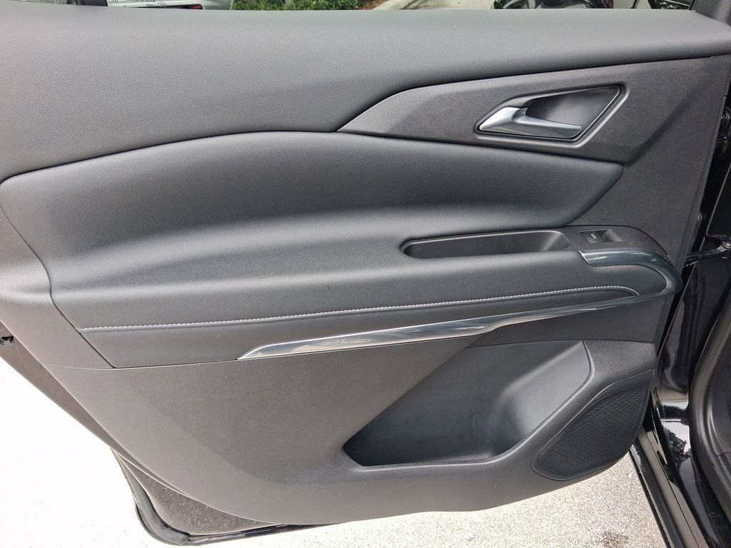 Used 2025 Black Chevrolet LT image 14