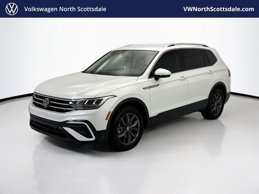 2023 Volkswagen Tiguan 2.0T SE's photo