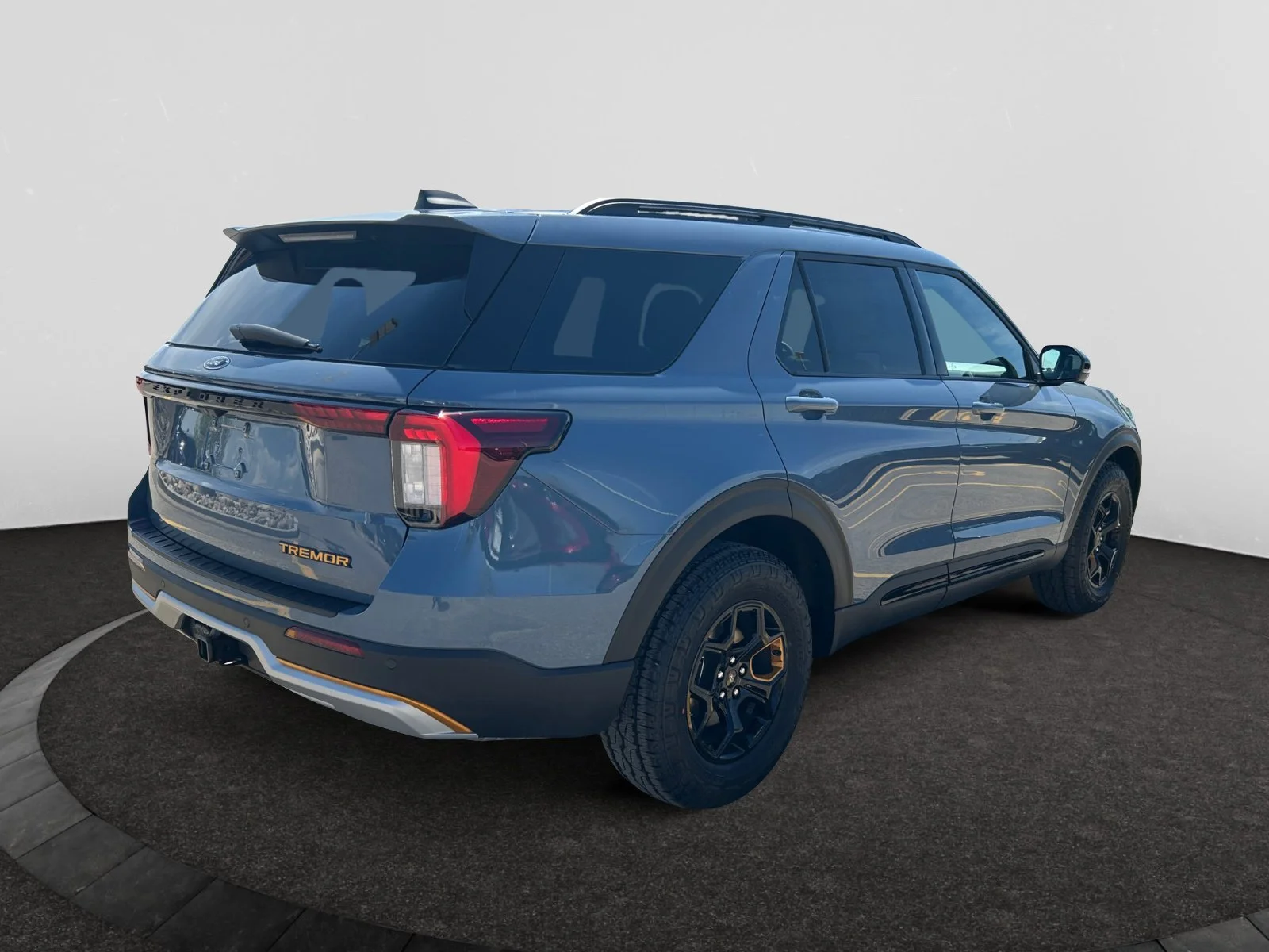 New 2026 Vapour Blue Metallic Ford Tremor image 5