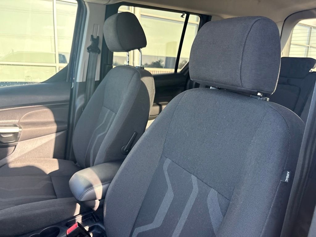 Used 2017 Dark Blue Ford XLT image 11
