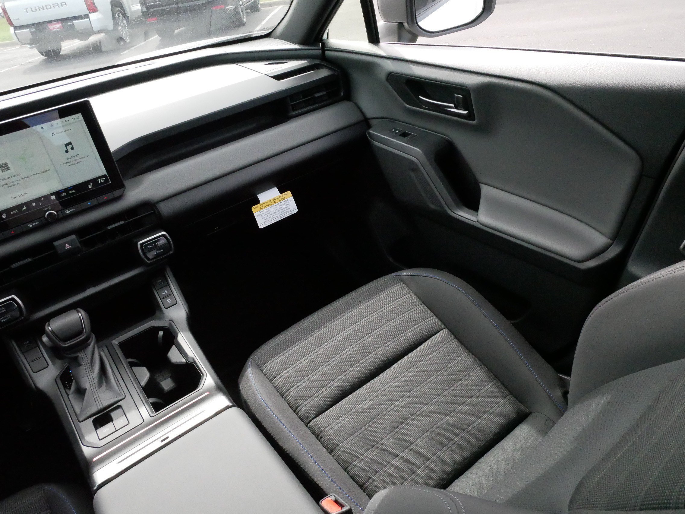 Used 2026 Ice Cap Toyota SE image 11