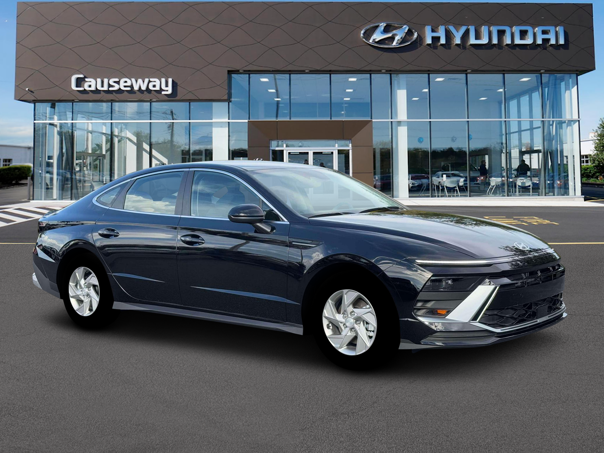 New 2026 Black Hyundai SE image 10