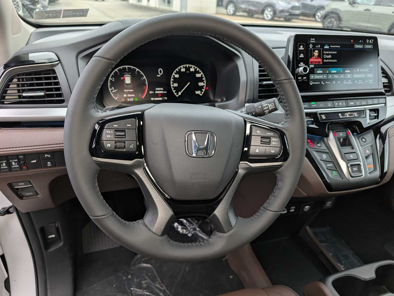 New 2026 Platinum White Pearl Honda Touring image 34