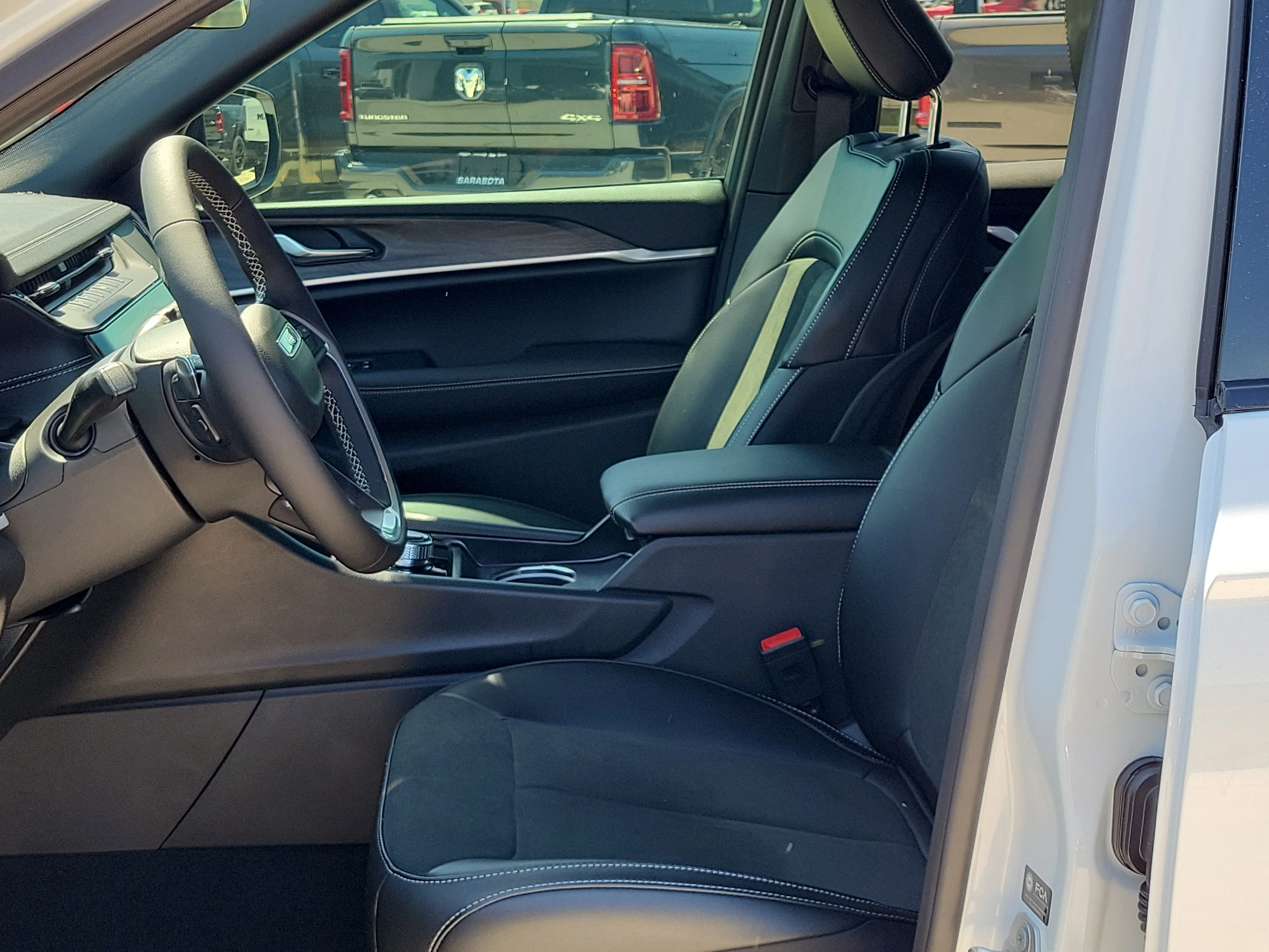 New 2026 Bright White Clearcoat Jeep Laredo Altitude image 18