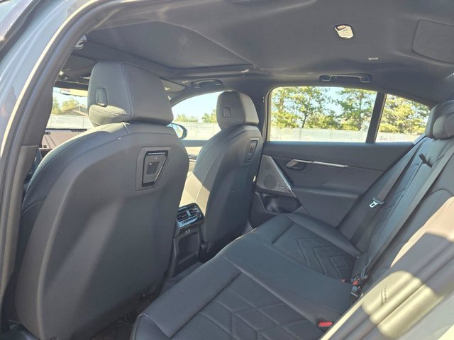 New 2027 Brooklyn Grey Metallic BMW 530i xDrive image 11